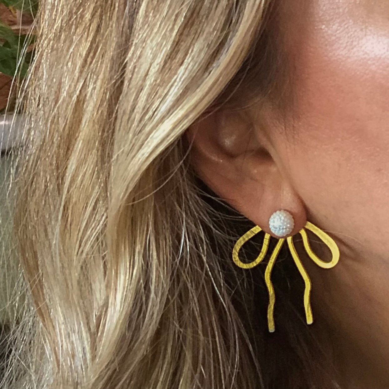 Coquette Bow: Hand-formed aluminum wire earring jackets