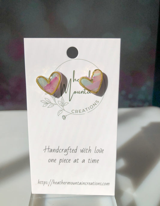 Pretty in Pink- Mixed colors with resin glazed stud heart